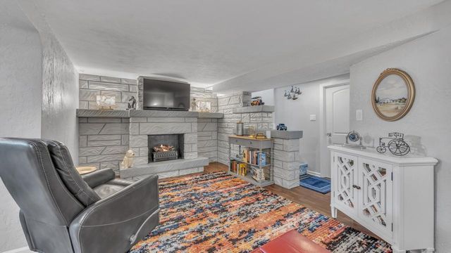 2504 Lakeshore DRIVE, Sheboygan, WI 53081