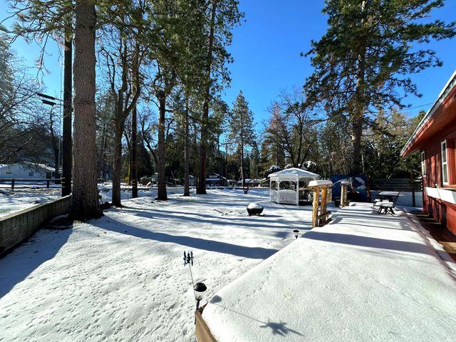 43947 Pine Flat Drive, California Hot Springs, CA 93207