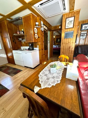 43947 Pine Flat Drive, California Hot Springs, CA 93207