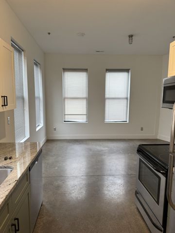 1253 4th Ave, S, Nashville, TN 37210