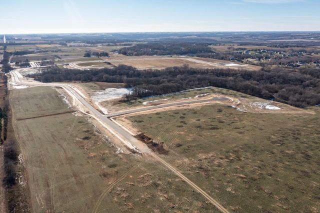 L2B4 Royal Oaks Farm Lane SW, Rochester, MN 55902