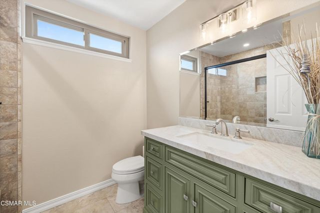 1195 Rotella Street, Newbury Park, CA 91320