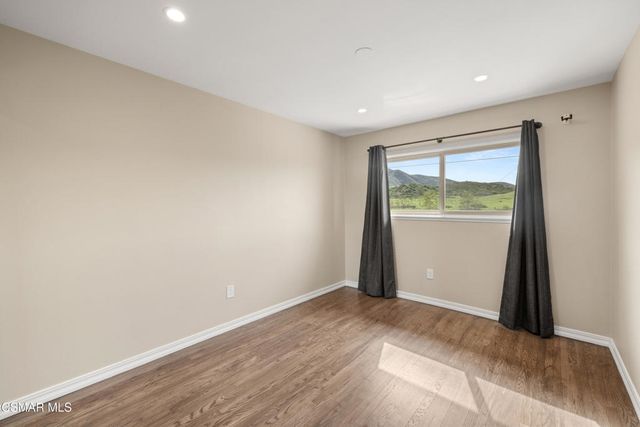 1195 Rotella Street, Newbury Park, CA 91320