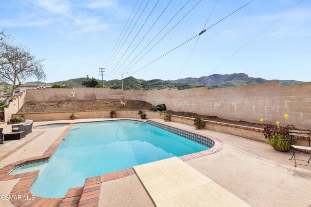 1195 Rotella Street, Newbury Park, CA 91320