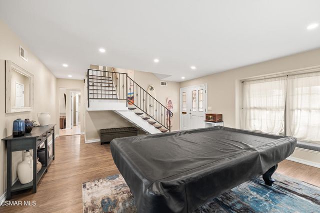 1195 Rotella Street, Newbury Park, CA 91320