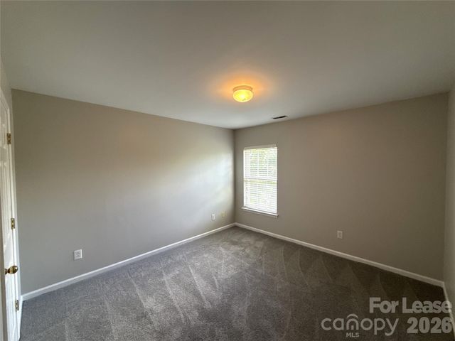 9407 Pepperidge Avenue NW, Concord, NC 28027