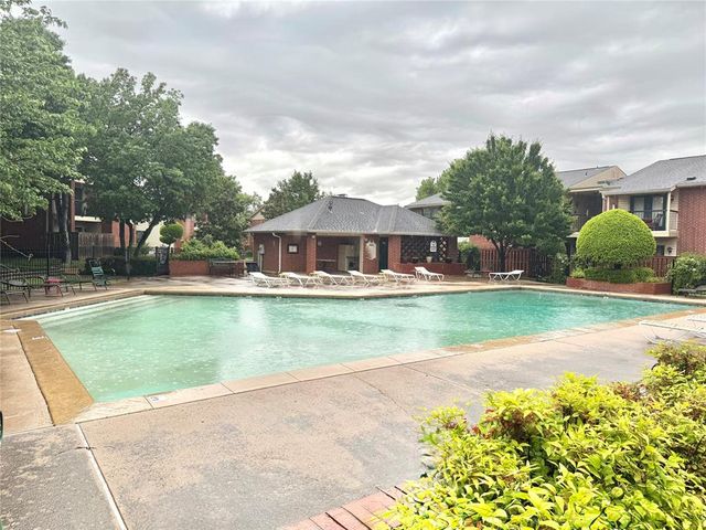 4400 Hemingway Drive 202, Oklahoma City, OK 73118