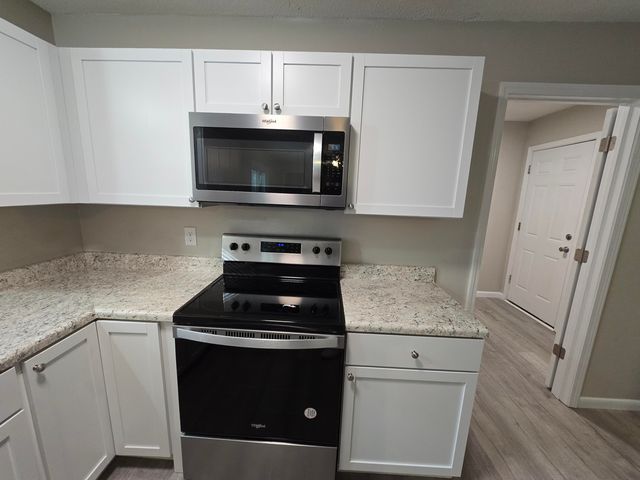 1004 Middle Drive, Fort Walton Beach, FL 32547