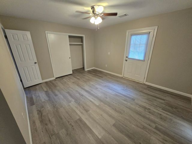 1004 Middle Drive, Fort Walton Beach, FL 32547