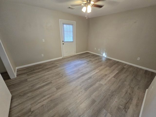 1004 Middle Drive, Fort Walton Beach, FL 32547