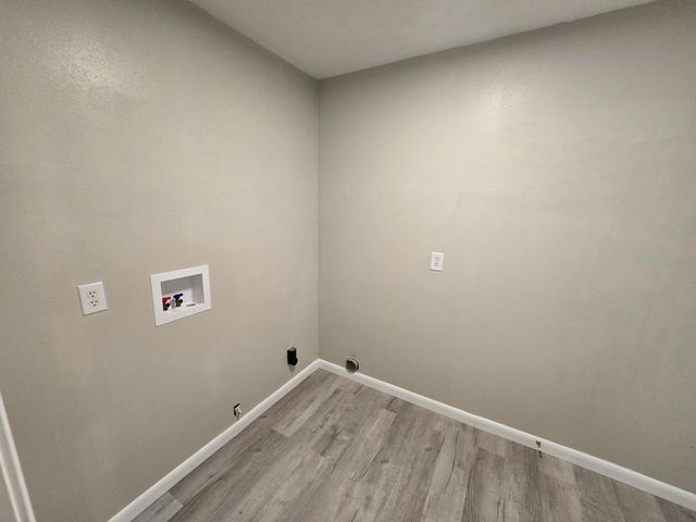 1004 Middle Drive, Fort Walton Beach, FL 32547