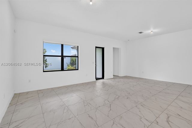 4574 SW 173rd Ave, Miramar, FL 33029