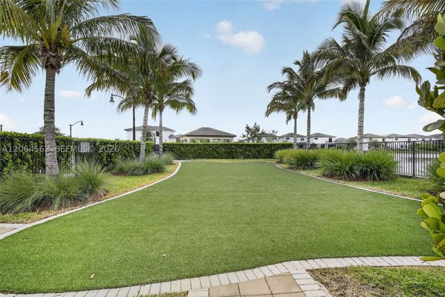 4574 SW 173rd Ave, Miramar, FL 33029