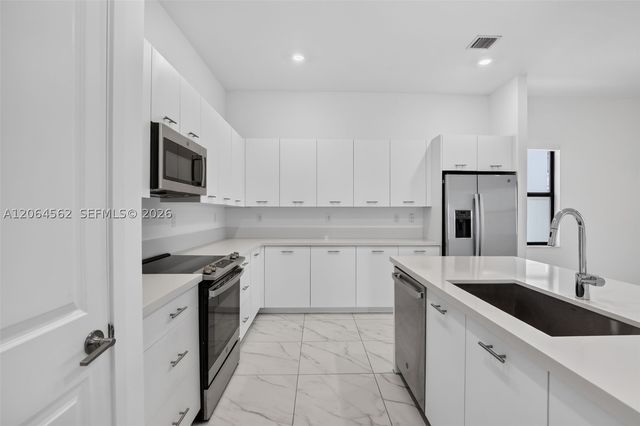 4574 SW 173rd Ave, Miramar, FL 33029