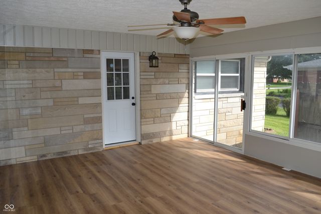 6618 Twin Brooks Drive, Indianapolis, IN 46227