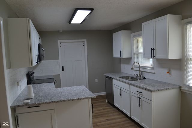 6618 Twin Brooks Drive, Indianapolis, IN 46227