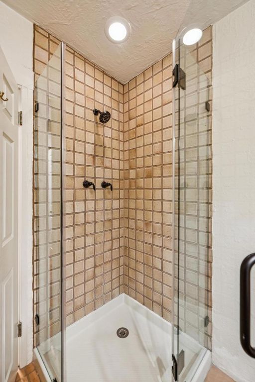 Image 52 of property listing at 237 Harding Avenue, Los Gatos, CA 95030