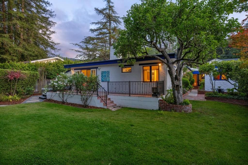 Image 64 of property listing at 237 Harding Avenue, Los Gatos, CA 95030