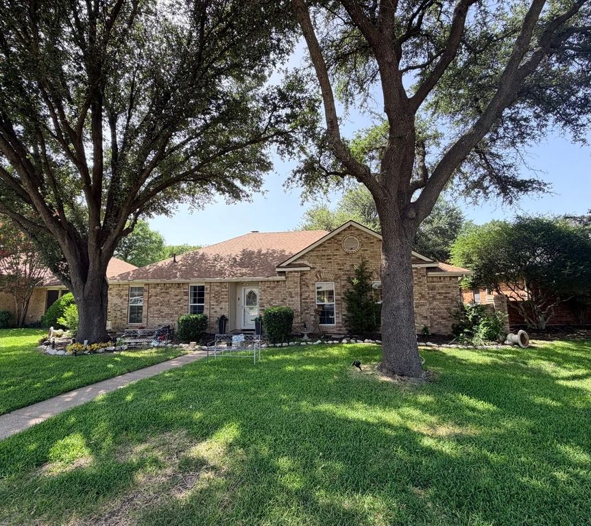 1413 BUENA VISTA Avenue, Garland, TX 75043