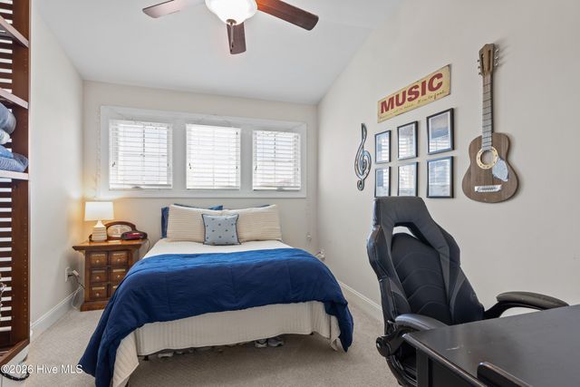 447 Freedom Park Road, Beaufort, NC 28516