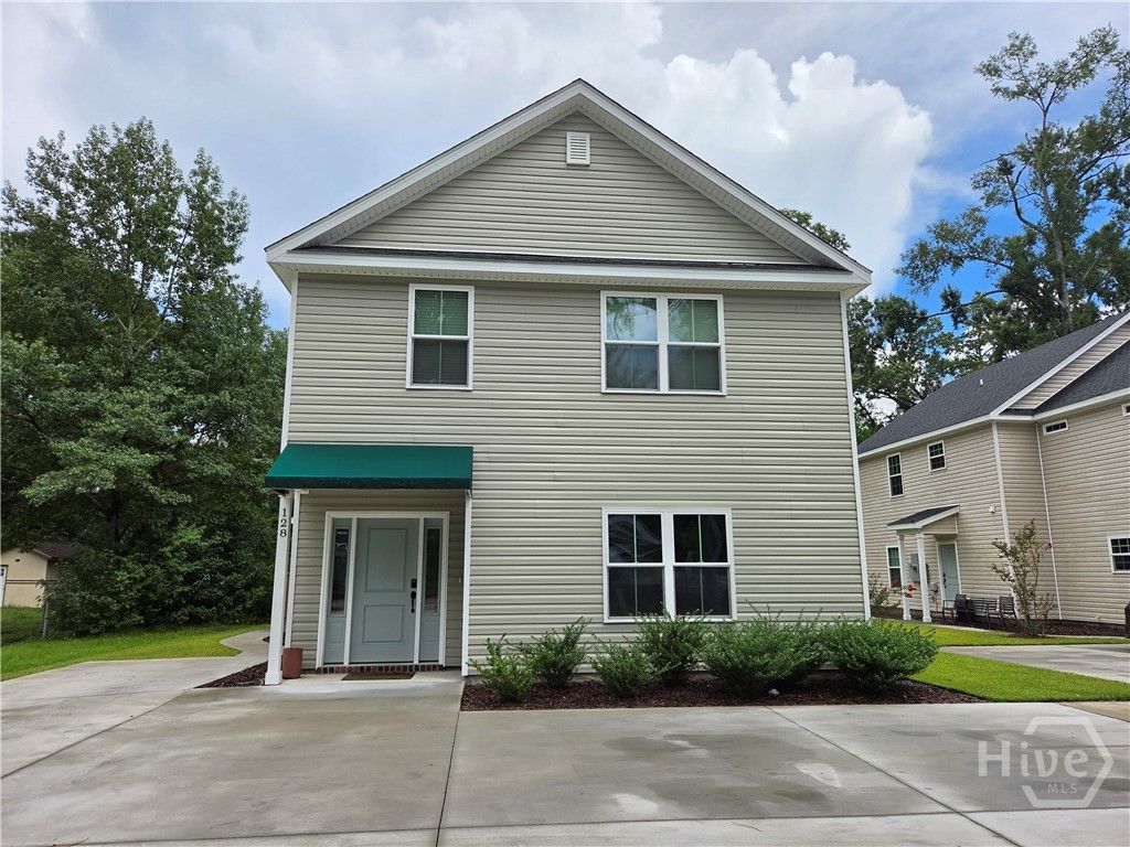 Image 1 of property listing at 128 Read Street, Pooler, GA 31322
