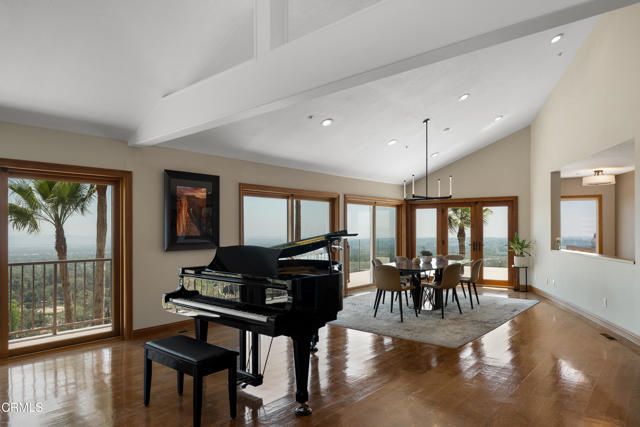 2954 Zane Grey Terrace, Altadena, CA 91001