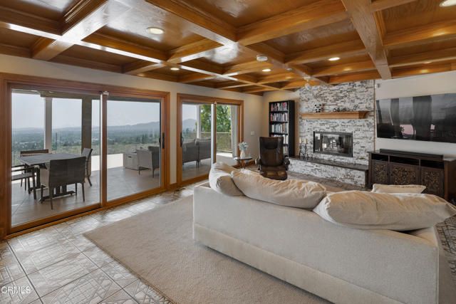 2954 Zane Grey Terrace, Altadena, CA 91001