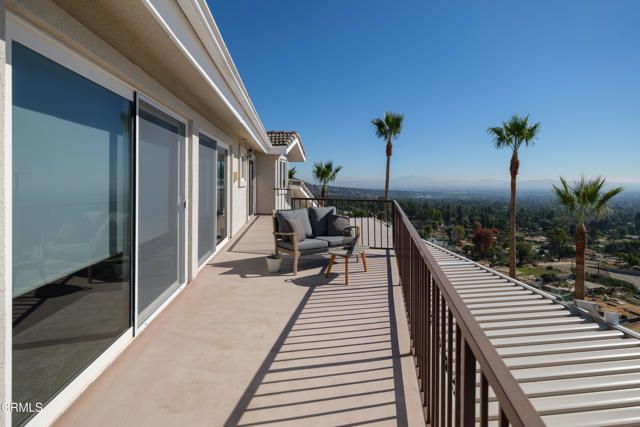 2954 Zane Grey Terrace, Altadena, CA 91001