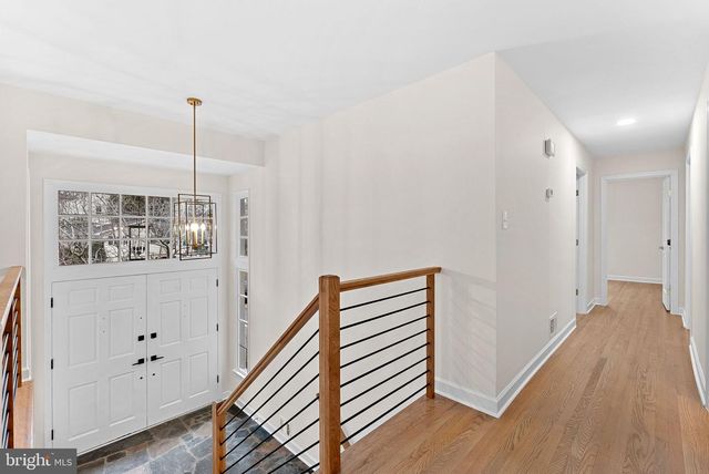 3313 MILL SPRINGS DR, Fairfax, VA 22031