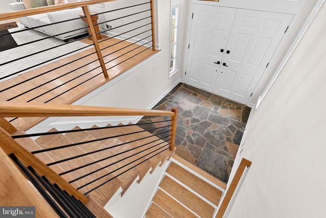 3313 MILL SPRINGS DR, Fairfax, VA 22031