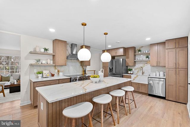 3313 MILL SPRINGS DR, Fairfax, VA 22031