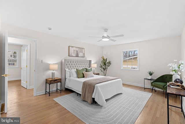 3313 MILL SPRINGS DR, Fairfax, VA 22031