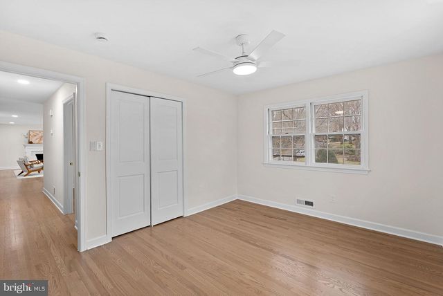 3313 MILL SPRINGS DR, Fairfax, VA 22031