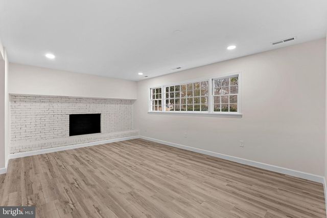 3313 MILL SPRINGS DR, Fairfax, VA 22031