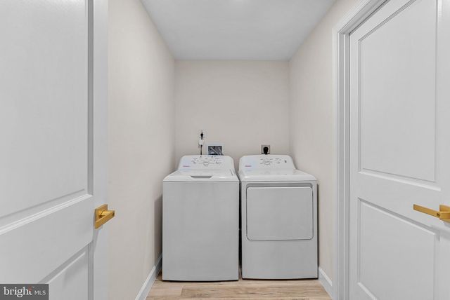 3313 MILL SPRINGS DR, Fairfax, VA 22031