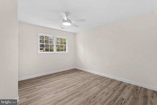 3313 MILL SPRINGS DR, Fairfax, VA 22031