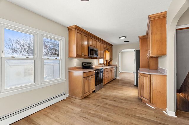 49 Lovell Street, Nashua, NH 03060