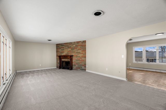 49 Lovell Street, Nashua, NH 03060