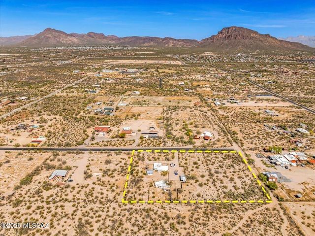 5009 W Dakota Street, Tucson, AZ 85757