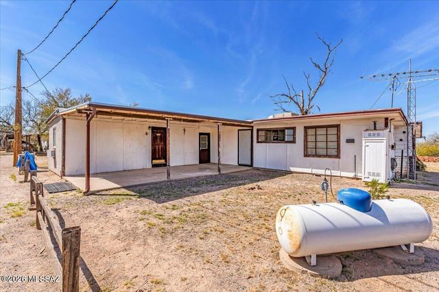 5009 W Dakota Street, Tucson, AZ 85757
