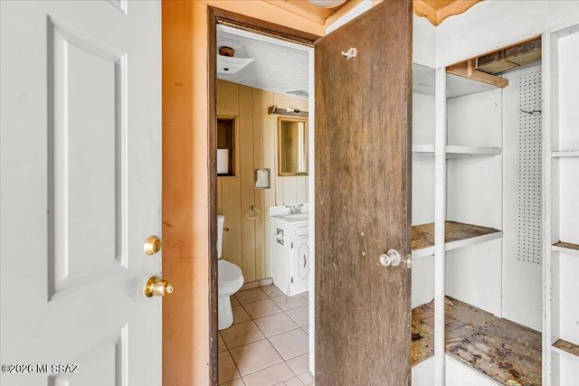 5009 W Dakota Street, Tucson, AZ 85757