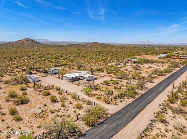 5009 W Dakota Street, Tucson, AZ 85757