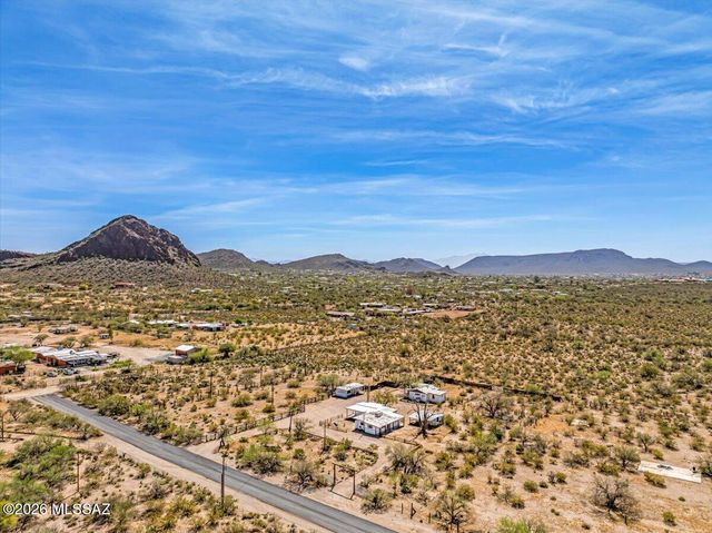 5009 W Dakota Street, Tucson, AZ 85757