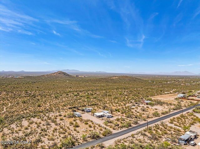 5009 W Dakota Street, Tucson, AZ 85757