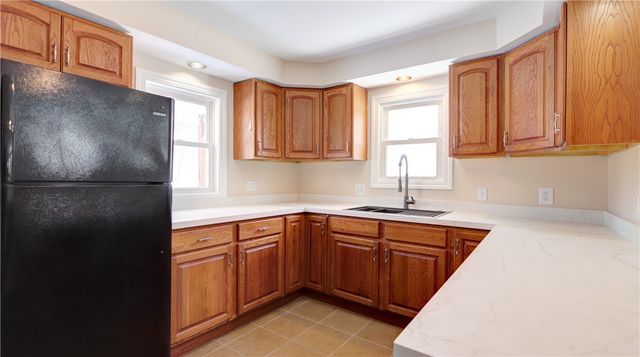 26 Pleasant Street, Seneca Falls, NY 13148