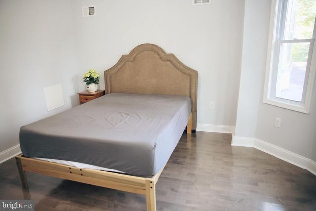 4113 SPRING GARDEN ST, Philadelphia, PA 19104