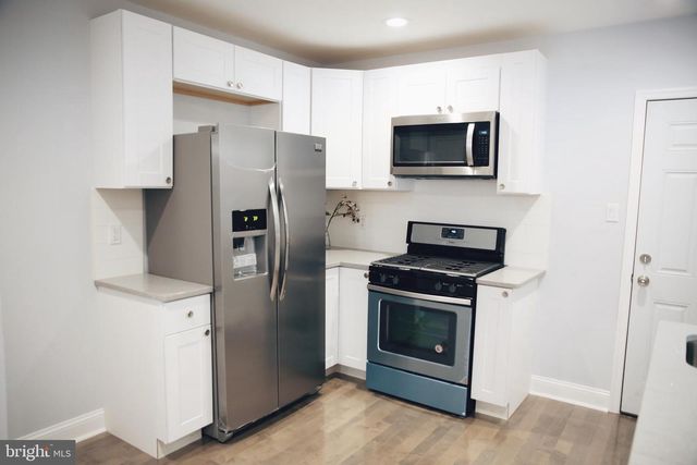 4113 SPRING GARDEN ST, Philadelphia, PA 19104