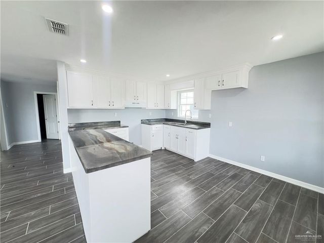 5421 Mile 11 N, Mercedes, TX 78570
