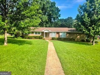 110 Fallin Street, Thomaston, GA 30286