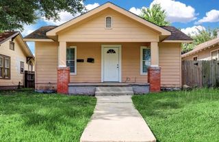 3303 Illinois Street, Baytown, TX 77520